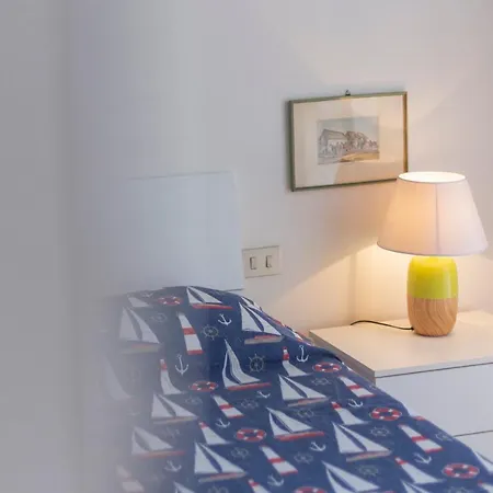 Holiday home Casetta Sul Mare - Helloelba