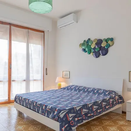 Holiday home Casetta Sul Mare - Helloelba