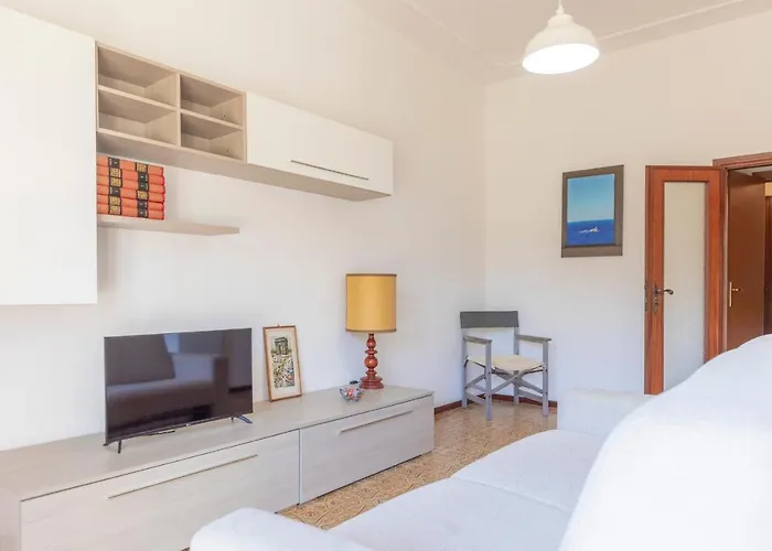 Casetta Sul Mare - Helloelba Vakantiehuis